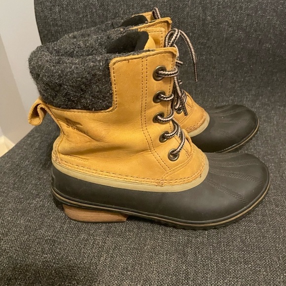 Sorel Slimpack II boots size 7 - Picture 2 of 11